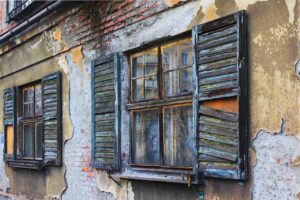 不眠症の原因と加齢に伴う対策は？