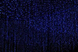 ブルーライトが引き起こす不眠の原因と対策は？